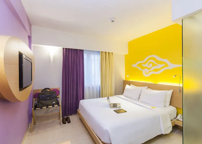 Kuta Beach Hotel 4*