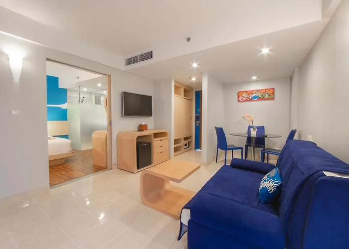 Kuta Beach Hotel Hotel 4*